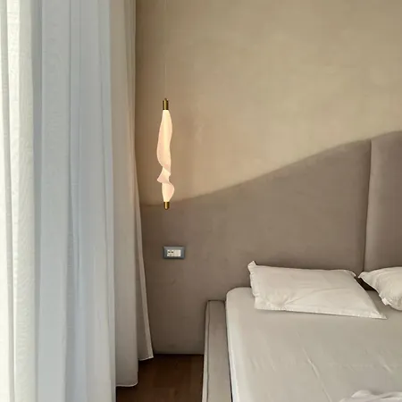 Sea View Flat With Jacuzzi Durrës
