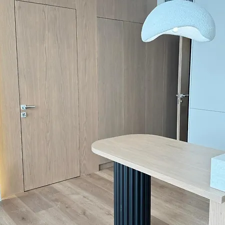 Sea View Flat With Jacuzzi * Durrës