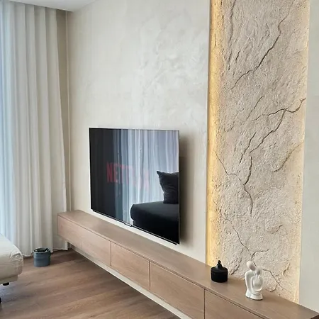 Sea View Flat With Jacuzzi Appartamento