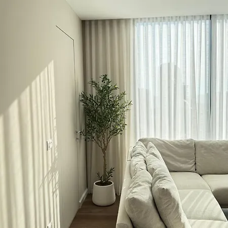Sea View Flat With Jacuzzi * Durrës