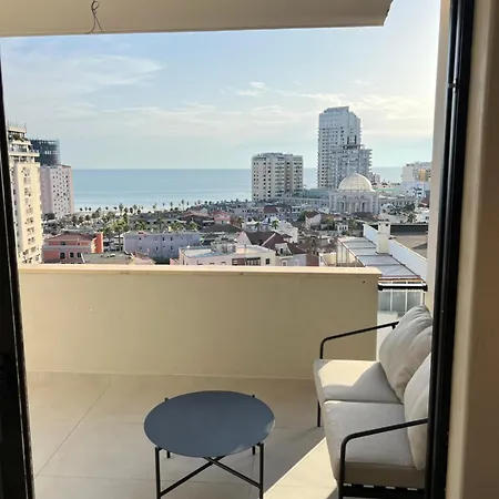 Sea View Flat With Jacuzzi *