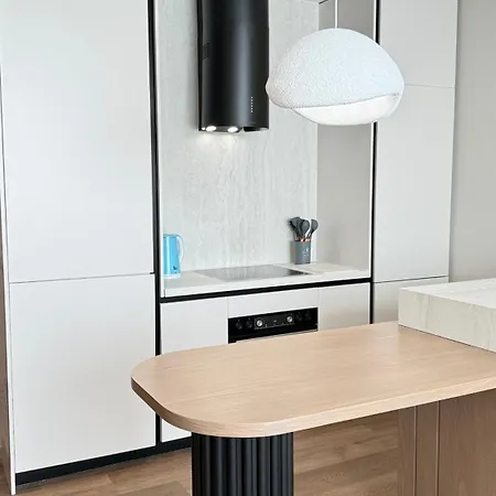 Sea View Flat With Jacuzzi * Durrës