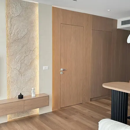 Sea View Flat With Jacuzzi Appartamento